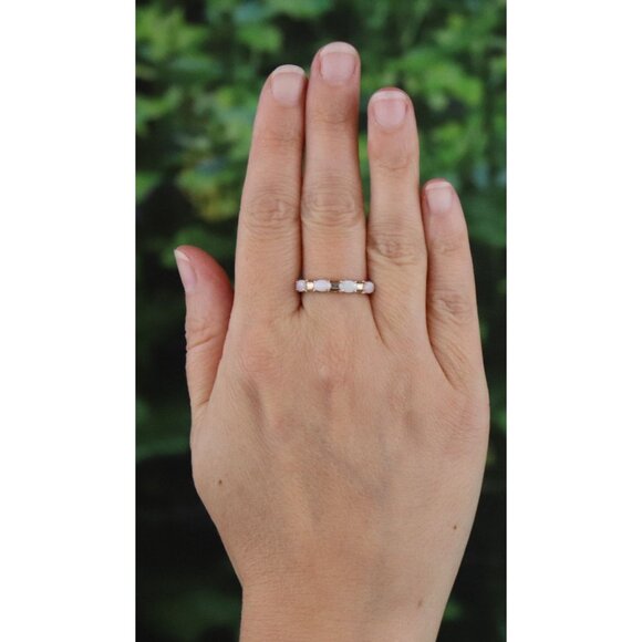 10k Yellow Gold Natural Opal Band Ring Size 7 1/4 - Picture 4 of 9